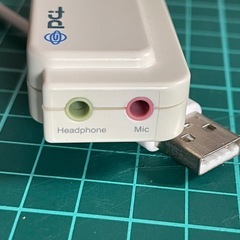 PLANEX USB 2.0→3.5mmヘッドホン/マイク端子USB変換アダプタの画像
