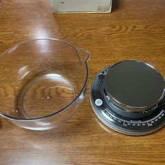 ボール付きキッチンスケールの画像