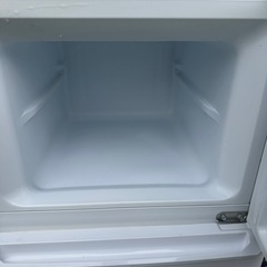 冷蔵庫121Lの画像