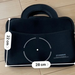 パソコンバックの画像
