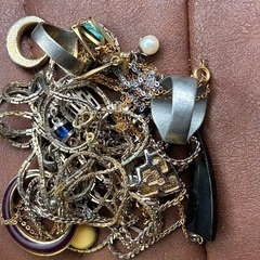 アクセサリーまとめ売りの画像