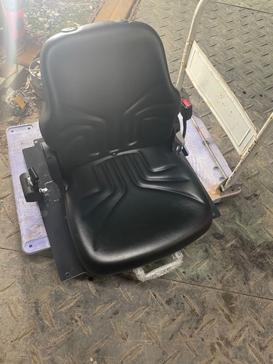 ★ヤンマータイヤショベル★V3-7.V4-7用グラマーシート★