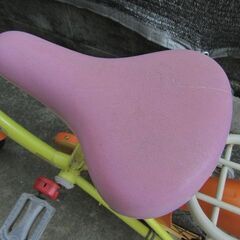 （相談中）子供用　自転車（補助輪付き）１６インチの画像