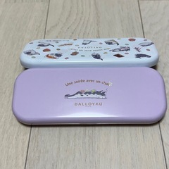ダロワイヨ　キュルガ　缶　ペンケース　夜は猫と一緒の画像