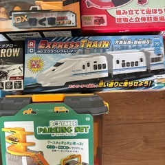 一点選択してください　ミニカー　おもちゃ　車　新品未開封　男の子　働くくるま　ヘリコプター　ラジコン　トミカ　電車　新幹線　ポケットトミカの画像