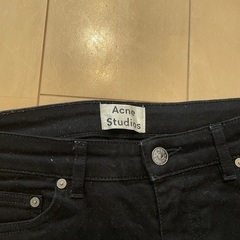 Acne Studios（アクネストゥディオズ）ブラックデニム　28インチの画像
