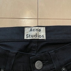 Acne Studios（アクネストゥディオズ）ブラックデニム　26インチの画像