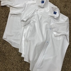 半袖ワイシャツ３枚セットの画像