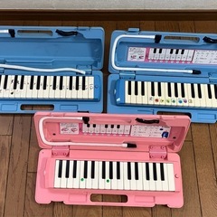 ヤマハピアニカ、アロースソプラノリコーダー各3個/直接取りに来て頂ける方の画像