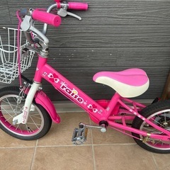 女の子自転車の画像