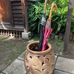 傘立て　陶器の画像