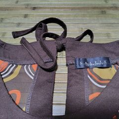 【まだ受付中】GALFIT 透けるチュニック オーバーブラウス クラシック モダン柄 コーディネイトのワンポイントに♪ 早い者勝ちです✨✨の画像