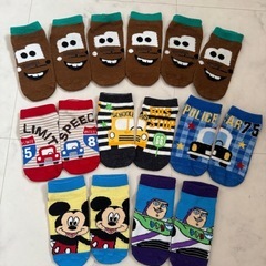 キッズ 靴下 15-20cm ディズニーなどの画像