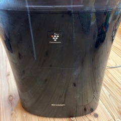 蚊取り空気清浄機　SHARP【5,000円】の画像