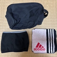 adidas シューズケース ネックウォーマー　ハンカチの画像
