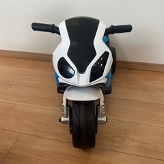 BMW子供用電動バイクの画像