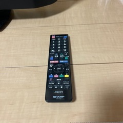 SHARP製32型液晶テレビ(サイズ:69.8×39.2)　の画像