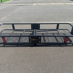 curt製　ヒッチカーゴキャリア