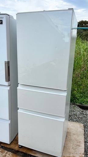 🔥🔥MITSUBISHI 2023購入 冷蔵庫 MR-C33G-W🔥🔥 330L配達無料🚚💦