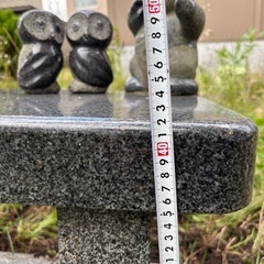 石のベンチですの画像