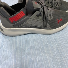 PUMAスニーカー27.5cmの画像