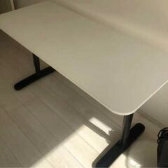 IKEA BEKANT ベカント デスクの画像