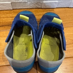 breezeサンダル　19㎝の画像