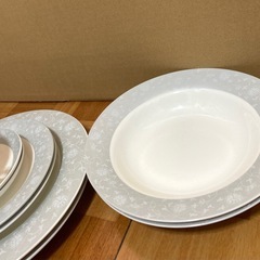 食器　10点　カップ　ソーサー　セットの画像