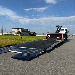 三菱ふそう、キャンタートラック、積載車、積車、フルフラットの画像