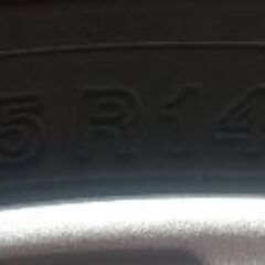 スタッドレスタイヤ 155/65R14 75Q 2021年製 値下げ不可の画像