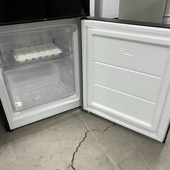 2ドア冷蔵庫❕ゲート付き軽トラ”無料貸出❕配達設置も承ります❕購入後取り置きにも対応 ❕R6082の画像