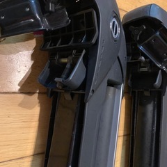 INNO スキーキャリア中古　 RH702 704 RH728相当　ルーフレール専用 スノーボードキャリアの画像