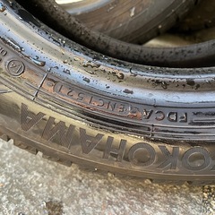 185/60R15 YOKOHAMA ICEGUARD IG60 STUDLESの画像
