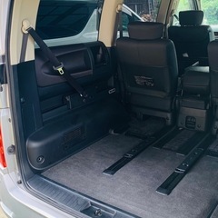 エルグランド車内の画像