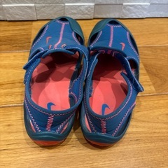 NIKEサンダル　20㎝の画像