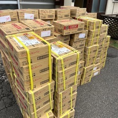 ☆在庫保管☆賞味期限27年から28年☆カンパン　100g×12缶1箱セットの画像