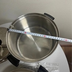 アムウェイ　クイーンの鍋セットの1部です。の画像