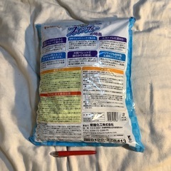 ☺️猫砂  猫の砂  紙製猫砂　ファインブルー　12L   1袋の値段   在庫一掃値引  在庫13袋(1/5のお試し可能) の画像