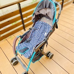 [レインカバー付き]　ベビーカーの画像