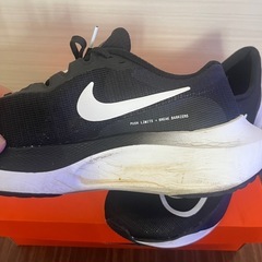 NIKE zoomフライ5    　27.5cmの画像
