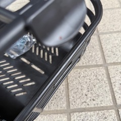 自転車のフロントキャリアの画像