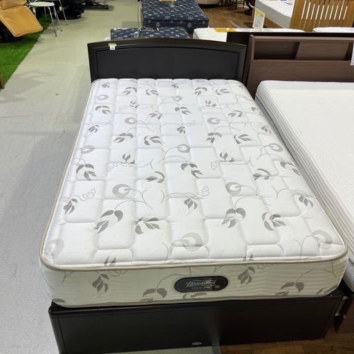 セミダブルベッド！　シモンズ！