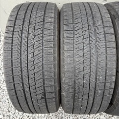 225/55/17冬ブリヂストンの画像