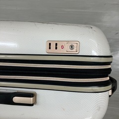 スーツケースの画像