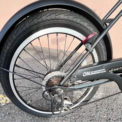 折りたたみ自転車 オートライトオンボーダーフォールディングの画像