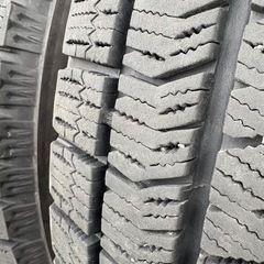 205/60/16冬VRX2 ２本セットの画像