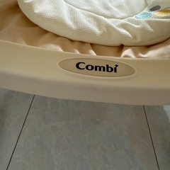 combi ハイチェア ローチェアの画像