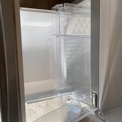 引き取り希望☆AQUA 冷凍冷蔵庫AQR-16E(S) 2016年製の画像