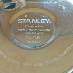 【新品未使用】STANLEY （スタンレー）クラシック真空ボトル 1.9L シルバー　水筒　魔法瓶　ポットの画像