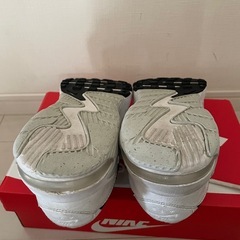 NIKEナイキエアマックス エクシー25.0cm白の画像